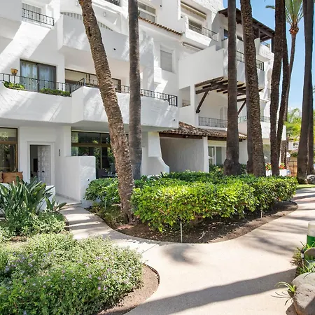 Apartment La Alcazaba Lagoon In By Costarentals - Ref M48 Marbella